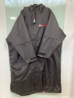 DRYROBE ADVANCE LONG SLEEVE V3 COAT IN BLACK/GREY - SIZE UK XL - RRP £165: LOCATION - E3