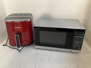 SHARP R272SLM DIGITAL MICROWAVE OVEN IN GREY TO INCLUDE FABULETTA SINGLE DRAWER AIR FRYER IN RED: LOCATION - H4