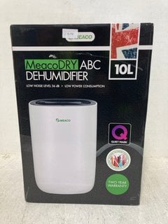 MEACODRY ABC 10L DEHUMIDIFIER IN WHITE - RRP £135.00: LOCATION - H1