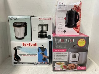 5 X ASSORTED HOUSEHOLD ITEMS TO INCLUDE INSTANT POT MULTI-USE PRESSURE COOKER: LOCATION - H1