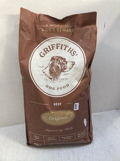 15KG BAG OF GRIFFITHS ORIGINAL BEEF DOG FOOD FOR WORKING DOGS- BBE 11.09.25: LOCATION - G9