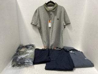 5 X ASSORTED MENS CLOTHING IN VARIOUS SIZES TO INCLUDE TIMBERLAND POLO SHIRT IN GREY- UK SIZE L: LOCATION - G10