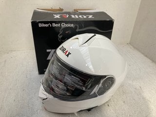 ZORAX 935SV MOTORCYCLE HELMET IN GLOSS WHITE- SIZE XXL: LOCATION - F15