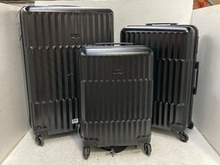 3 PIECE SET OF JOHN LEWIS & PARTNERS 4 WHEELED HARD SHELL LARGE SUITCASES IN BLACK: LOCATION - F8