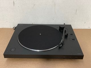 SONY PS-LX310BT STEREO TURNTABLE SYSTEM - RRP £249.99: LOCATION - AR4