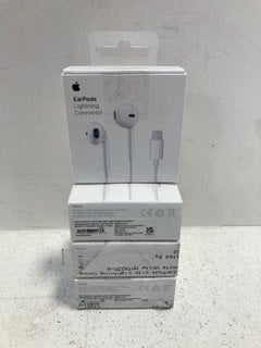 4 X APPLE EARPODS WIRED EARPHONES: LOCATION - B4T