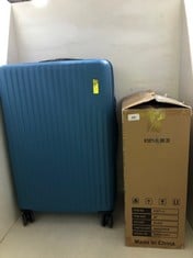 LUGG TRAVEL CASE SKY BLUE HARDSHELL MEDIUM/LARGE SPINNER TO INCLUDE KONO TRAVEL CASE BLACK HARDSHELL SMALL SPINNER