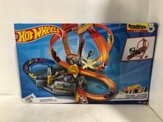 HOTWHEELS ACTION SPIN STORM TRACK SET RRP- £91.99