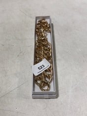 A GOLD COLOURED CHAIN