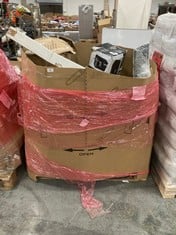 PALLET OF ASSORTED ITEMS TO INCLUDE 1.5M FUZZY BALL TREE (KERBSIDE PALLET DELIVERY)