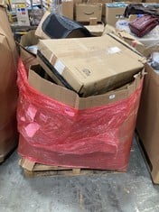 PALLET OF ASSORTED ITEMS TO INCLUDE NUOVVA OIL HEATER IN WHITE (KERBSIDE PALLET DELIVERY)