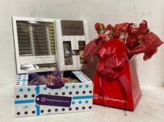 4 X ASSORTED CHOCOLATE ITEMS TO INCLUDE HOTEL CHOCOLAT EVERYTHING CHOCOLATE BOX - BBE: 02 / 2025