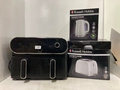 3 X ASSORTED APPLIANCES TO INCLUDE RUSSELL HOBBS HONEYCOMB WHITE TOASTER