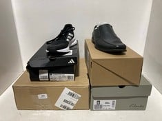 5 X ASSORTED SHOE ITEMS TO INCLUDE CLARKS SIGNATURE CRAFT PACE TRAINER BLACK LEATHER - SIZE 10