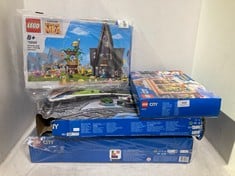 4 X ASSORTED LEGO ITEMS TO INCLUDE LEGO CITY ADVENT CALENDAR 2024 60436