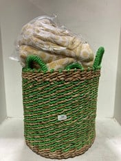 3 PIECE TALL WICKER BASKET NATURAL / GREEN TO INCLUDE QTY OF ASSORTED SIZE BATH TOWELS YELLOW / WHITE MOTIF