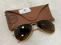 RAY-BAN GRADIENT LENS AVIATOR SUNGLASS ROSE GOLD - RRP £146