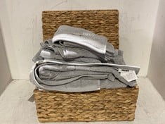 SET OF ASSORTED GREY DKNY TOWELS TO INCLUDE RGI HOME WOVEN WICKER STORAGE BOX