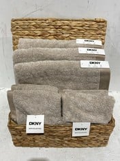 SET OF ASSORTED BEIGE DKNY TOWELS TO INCLUDE RGI HOME WOVEN WICKER STORAGE BOX