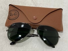 RAY-BAN AVIATOR SUNGLASSES GUNMETAL - RRP £137