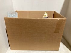 BOX OF ASSORTED ITEMS TO INCLUDE BALLOON DOG ORNAMENT DECOR IN EMOJI MOTF