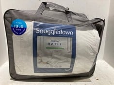 SNUGGLEDOWN NATURAL HOTEL COLLECTION GOOSE FEATHER & DOWN DUVET- KING SIZE 13.5 TOG