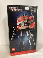 LEGO ICONS TRANSFORMERS OPTIMUS PRIME MODEL CONVERTS 10302 - RRP £159