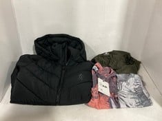 3 X ASSORTED CLOTHING TO INCLUDE GYM KING BLACK PUFFER JACKET- SIZE XL