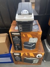 40L ELECTRIC COOLBOX TO INCLUDE 24L ELECTRIC COOLBOX TO INCLUDE 8L ELECTRIC COOLBOX (SALEROOM 40)