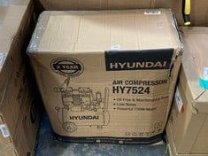 HYUNDAI AIR COMPRESSOR - MODEL NO. HY7524 - RRP �170 (SALEROOM 40)