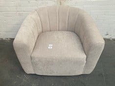 ROUND BACK SWIVEL ACCENT CHAIR IN NATURAL FABRIC - RRP �300 (SALEROOM 40)