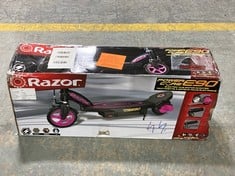 RAZOR POWERCORE E90 ELECTRIC HUB MOTOR SCOOTER - RRP �140 (ZONE 3) (COLLECTION ONLY)