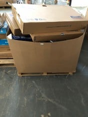 PALLET OF ASSORTED ITEMS TO INCLUDE NISSENS PLATINUM SELECT RADIATOR THERMAL ENGINE COOLING - ITEM NO. 63028A (SALEROOM 40) (KERBSIDE PALLET DELIVERY)