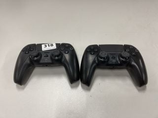 2 X SONY PLAYSTATION 5 DUAL SENSE WIRELESS CONTROLLER