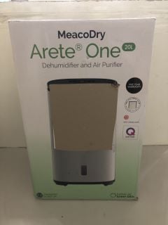 MEACO DRY ARETE TWO DEHUMIDIFIER AND AIR PURIFIER 20L