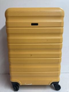 ANYDAY HARD SHELL SUITCASE IN YELLOW