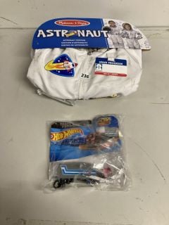 2 X ITEMS TO INCLUDE MELISSA & DOUG ASTRONAUT