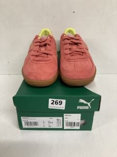 PUMA PALERMO SHEEN GUM TRAINERS IN  SALMON/LIME SIZE UK 4