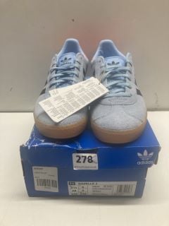 ADIDAS GAZELLE J TRAINERS IN LIGHT BLUE SIZE UK 5