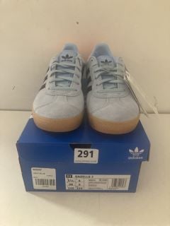 ADIDAS GAZELLE J TRAINERS IN LIGHT BLUE SIZE UK 5