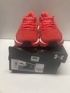 UNDER ARMOUR UA INFINITE ELITE RUNNING TRAINERS IN RED SIZE UK 8