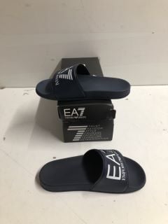 EMPORIO ARMANI SLIDERS IN BLACK SIZE UK 3