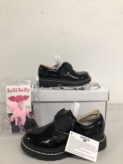 CHILDREN'S LELLY KELLY SHOES IN BLACK PATENT SIZE UK KIDS 10