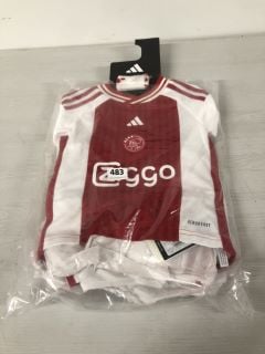 CHILDREN'S AJAX 24/25 FOOTBALL TOP SIZE 3-4 YEARS