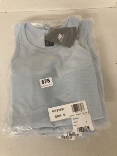 QTY OF NEW BALANCE VESTS IN LIGHT BLUE SIZE SMALL