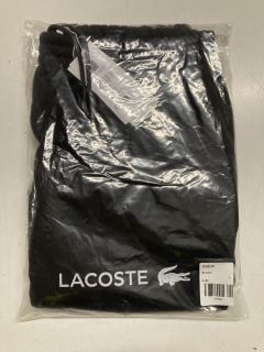 LACOSTE SHORTS IN BLACK SIZE L