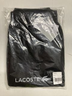 LACOSTE SHORTS IN BLACK SIZE M