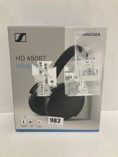 SENNHEISER WIRELESS HEADPHONES IN BLACK