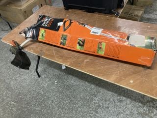 BLACK + DECKER 33CM STRIMMER