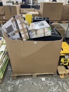 PALLET OF ITEMS TO INC RUSSELL HOBBS OIL FILLED RADIATOR